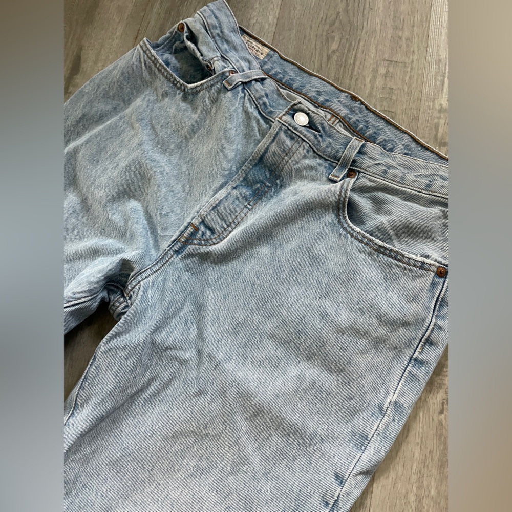 LEVI’S 501 ‘90s Blue Jeans - 31 x 30 - Ever Afternoon Light Wash - Picture 4 of 6